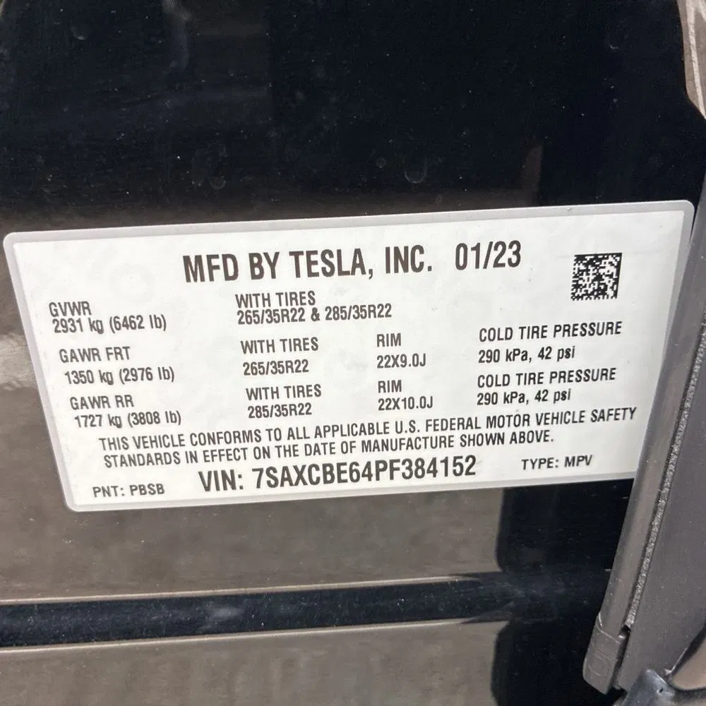 2023 Tesla Model X Plaid