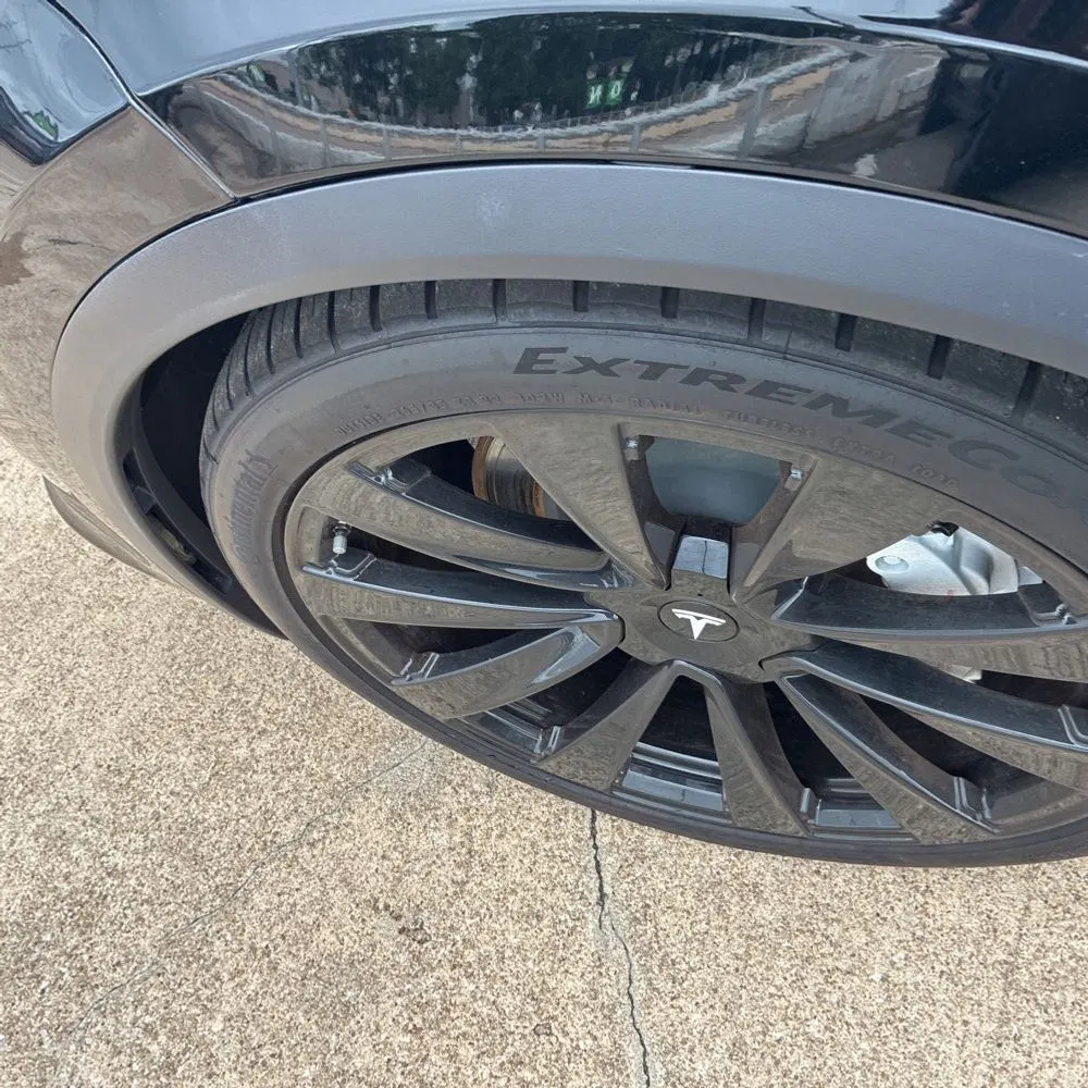 2023 Tesla Model X Plaid