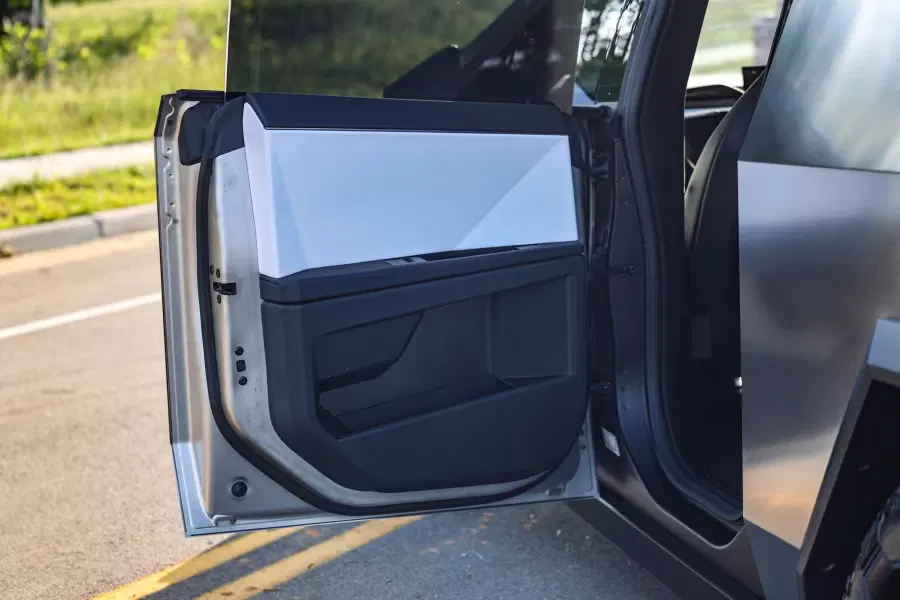 2024 Tesla Cybertruck Foundation Series