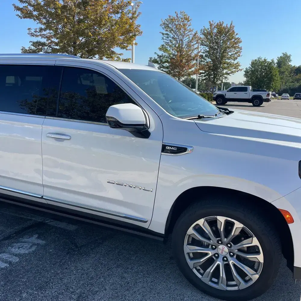 2022 GMC Yukon XL Denali