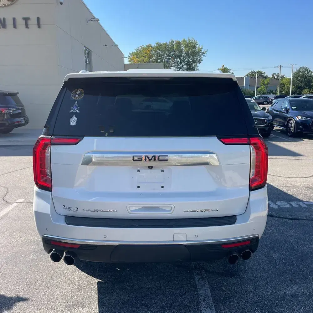 2022 GMC Yukon XL Denali