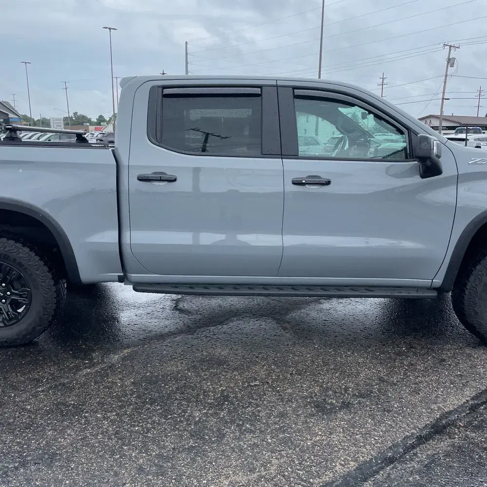 2025 Chevrolet Silverado 1500 ZR2