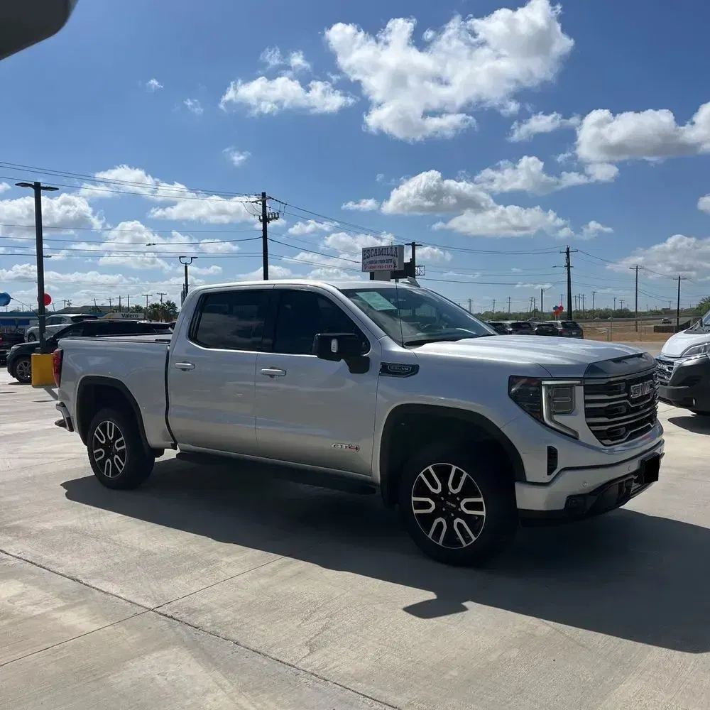 2022 GMC Sierra 1500 AT4