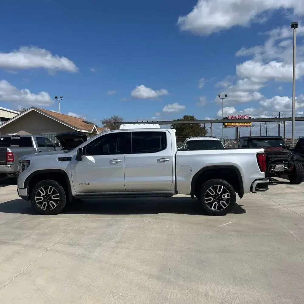 2022 GMC Sierra 1500 AT4