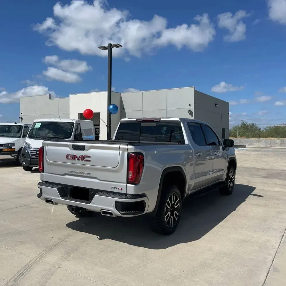 2022 GMC Sierra 1500 AT4