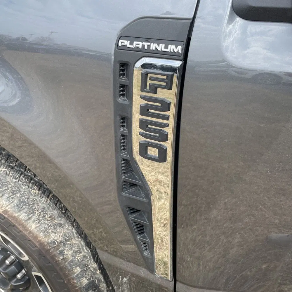 2024 Ford F250 S/D Platinum