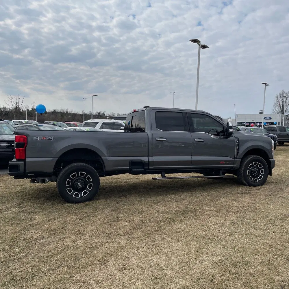 2024 Ford F250 S/D Platinum