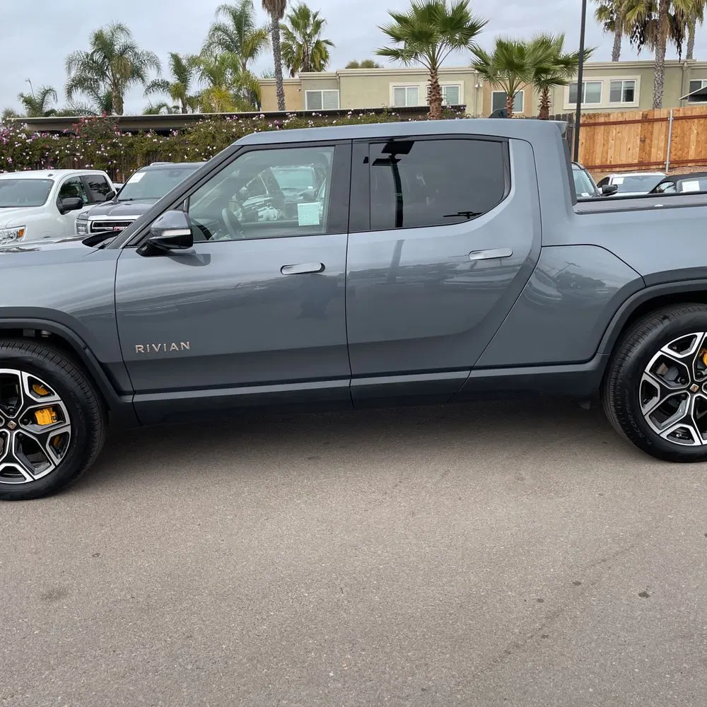 2022 Rivian R1T Adventure