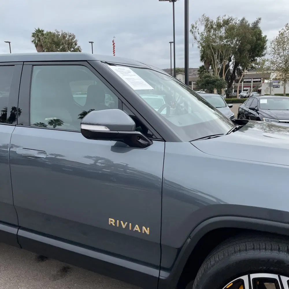 2022 Rivian R1T Adventure
