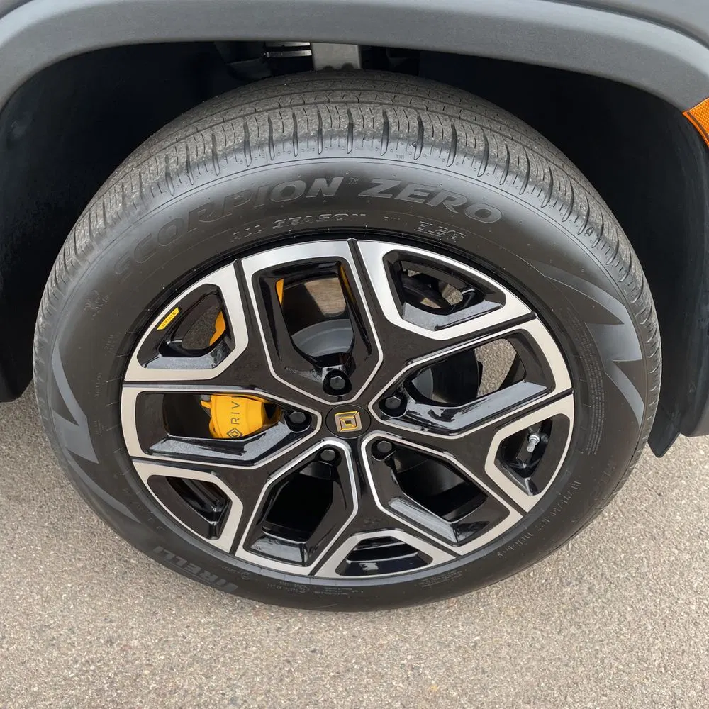 2022 Rivian R1T Adventure