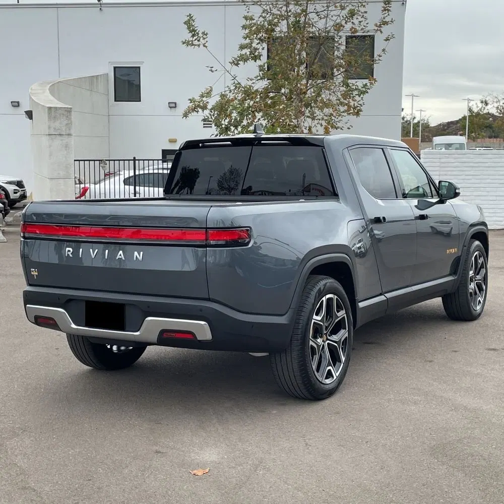 2022 Rivian R1T Adventure