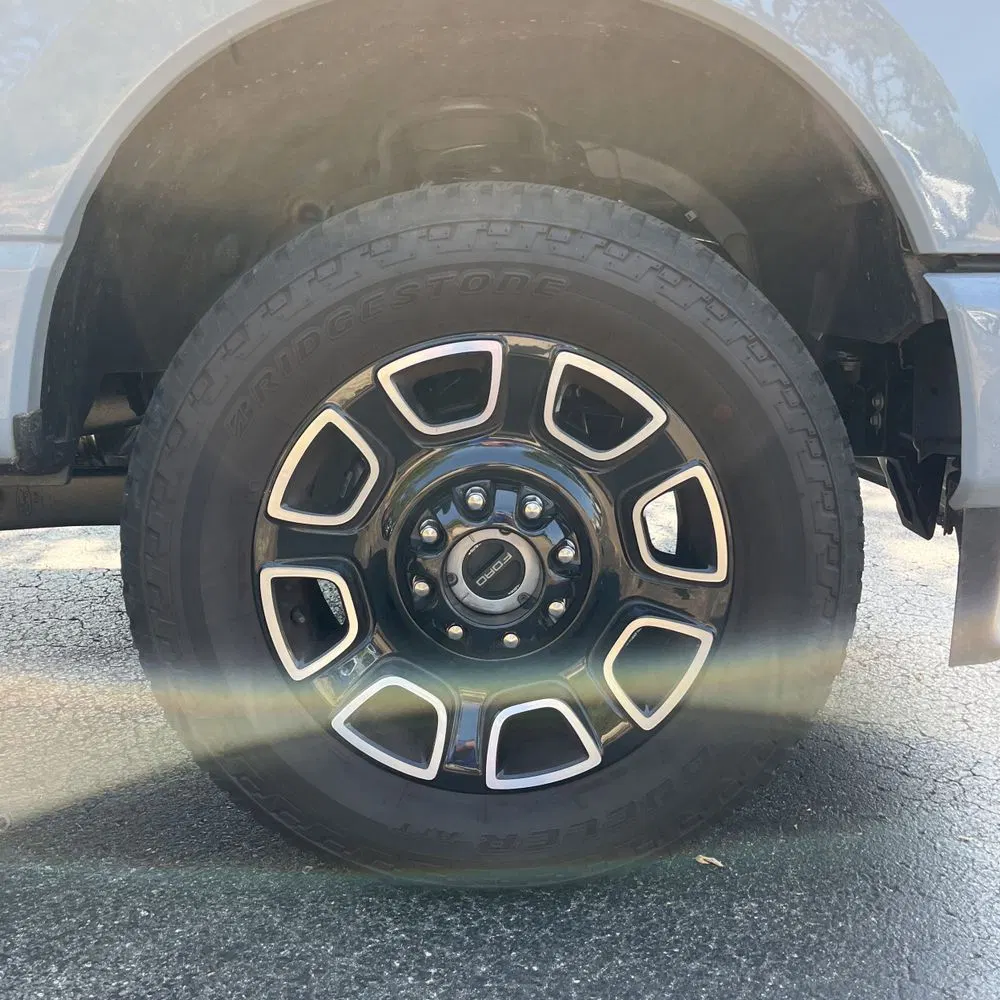 2025 Ford F-250 Super Duty Platinum