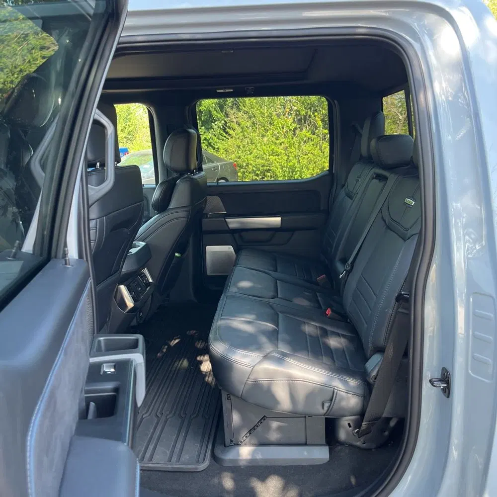 2025 Ford F-250 Super Duty Platinum