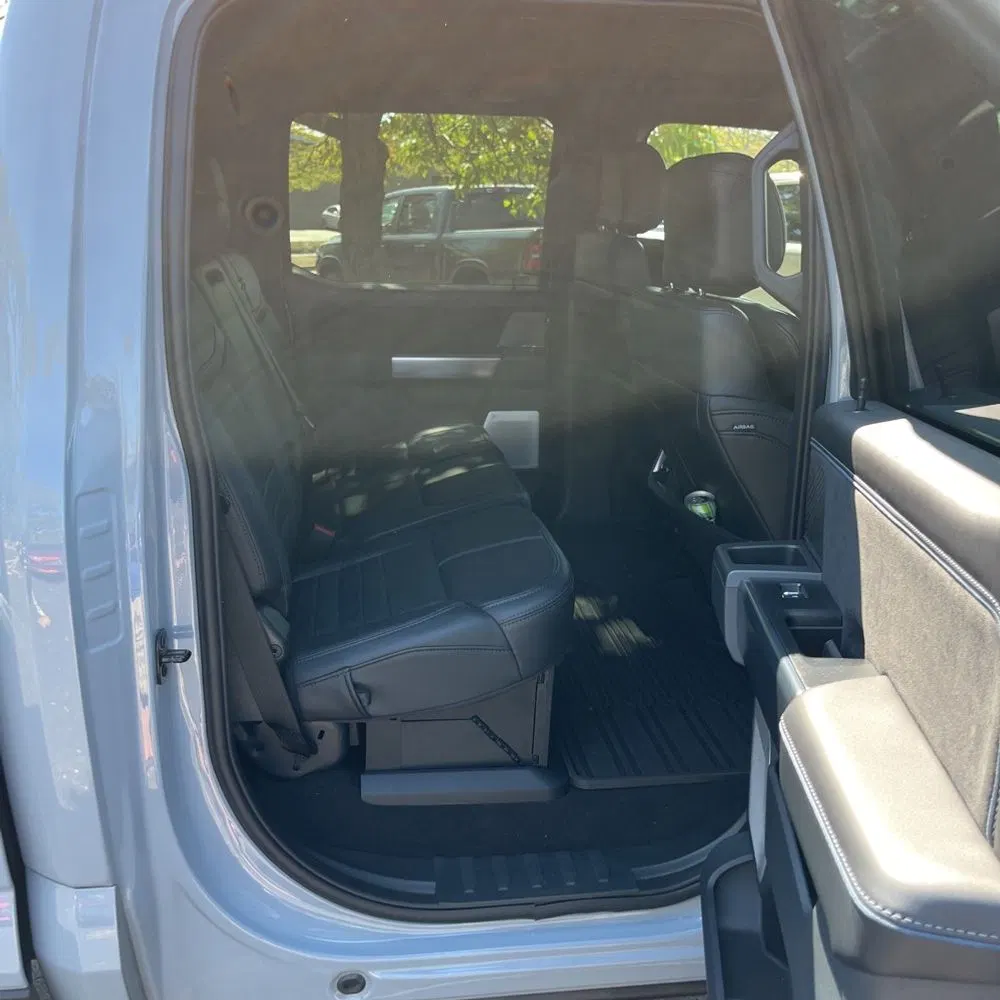 2025 Ford F-250 Super Duty Platinum