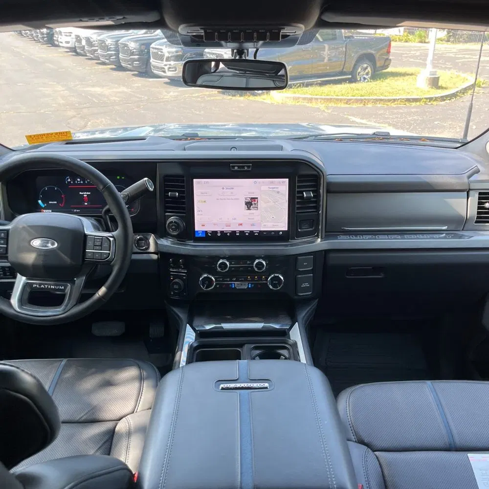 2025 Ford F-250 Super Duty Platinum