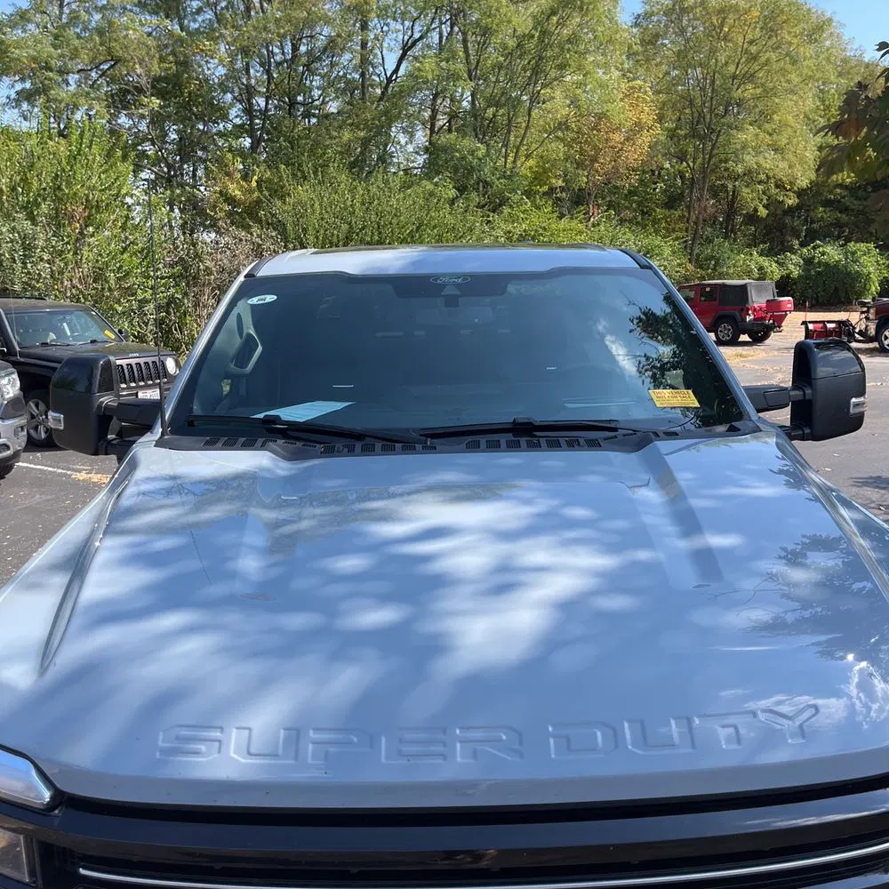 2025 Ford F-250 Super Duty Platinum