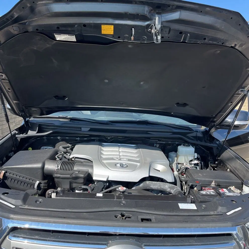 2020 Toyota Land Cruiser Base