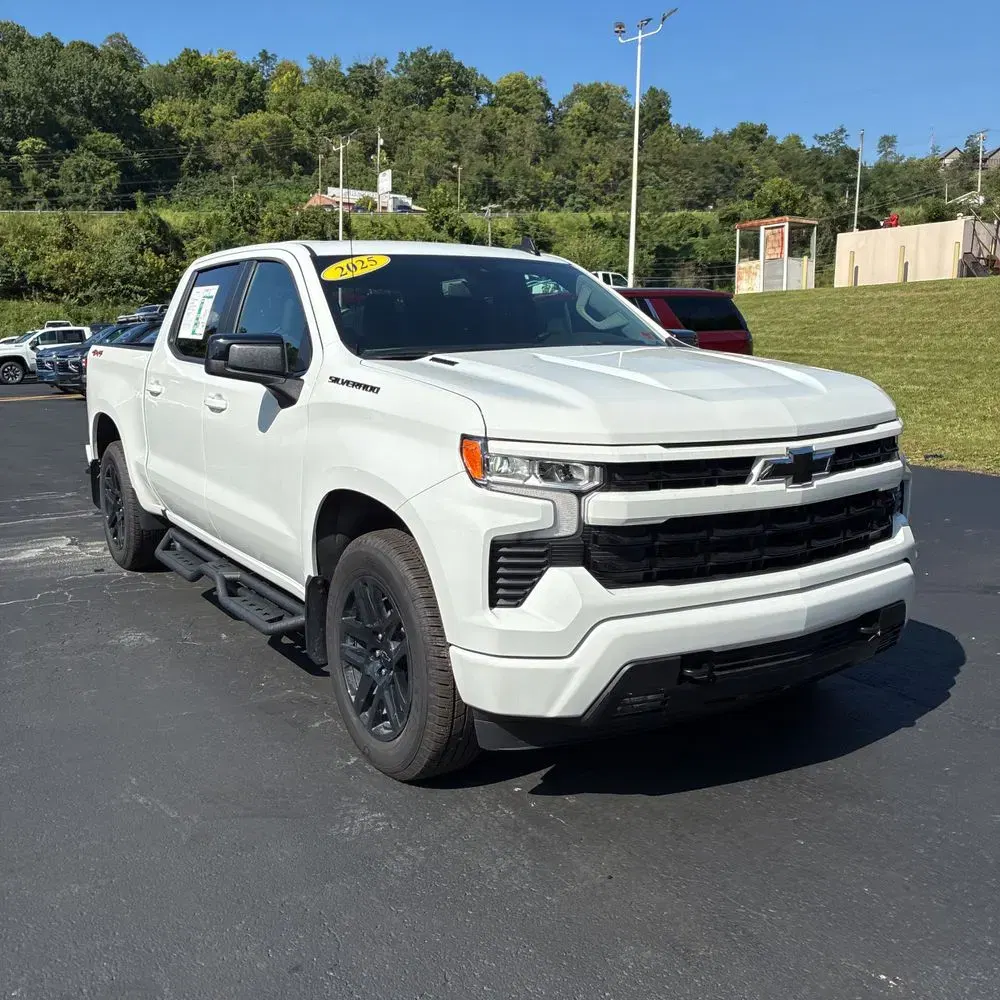 2025 Chevrolet Silverado 1500 RST