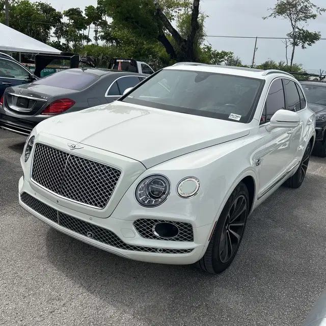 2018 Bentley Bentayga Base