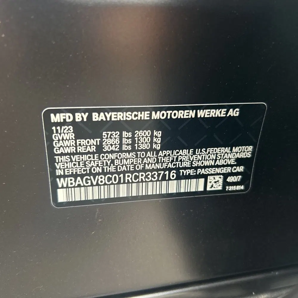 2024 BMW 8-Series M850xi