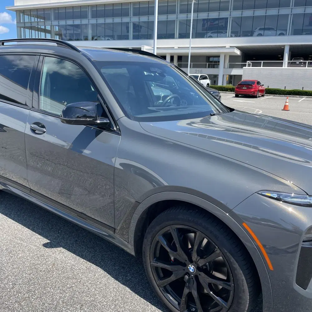 2024 BMW X7 M60i