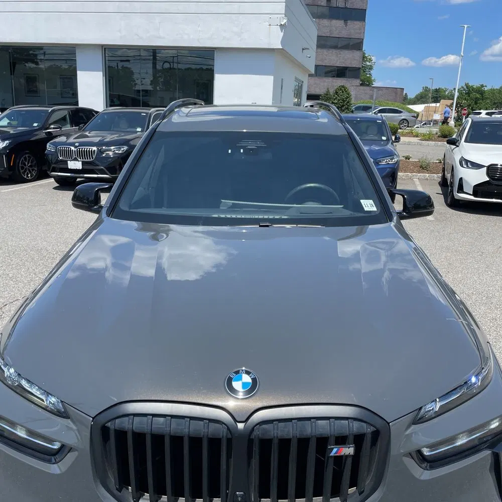 2024 BMW X7 M60i