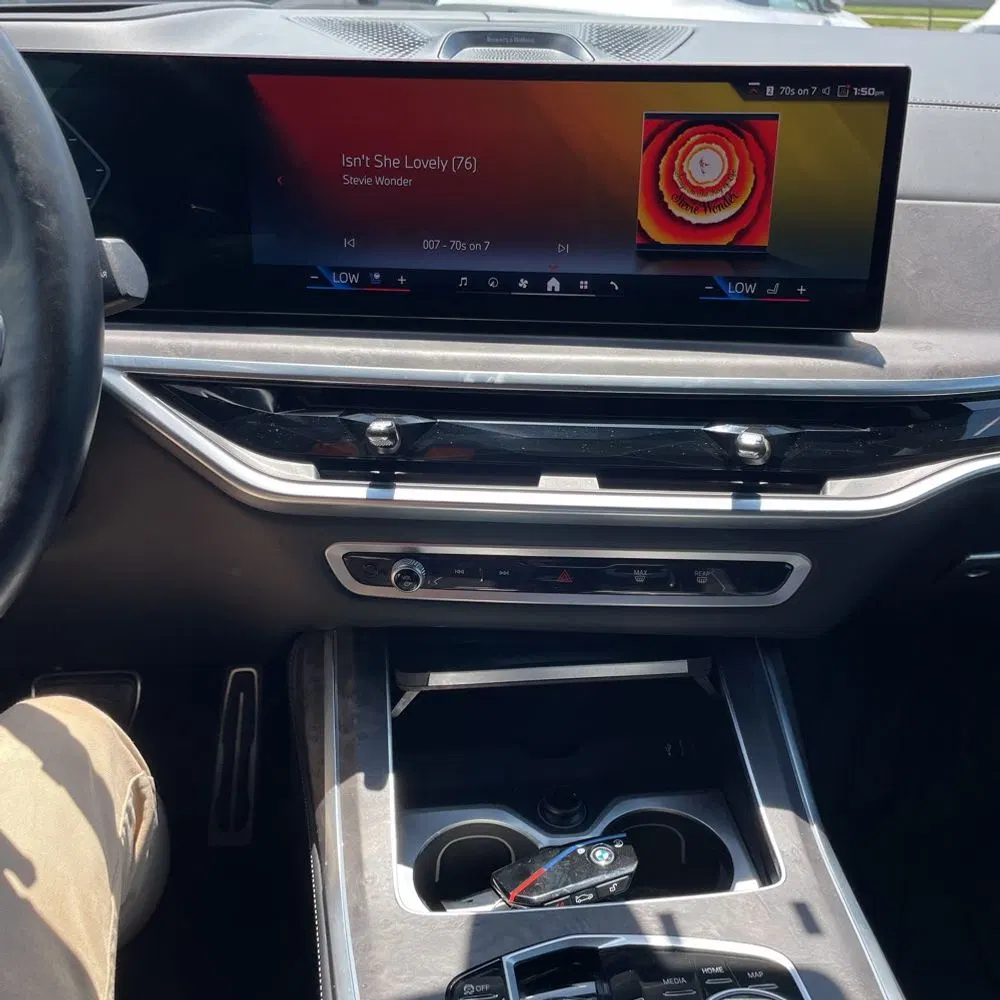 2024 BMW X7 M60i