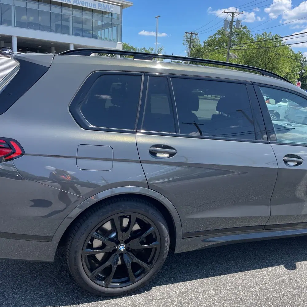 2024 BMW X7 M60i