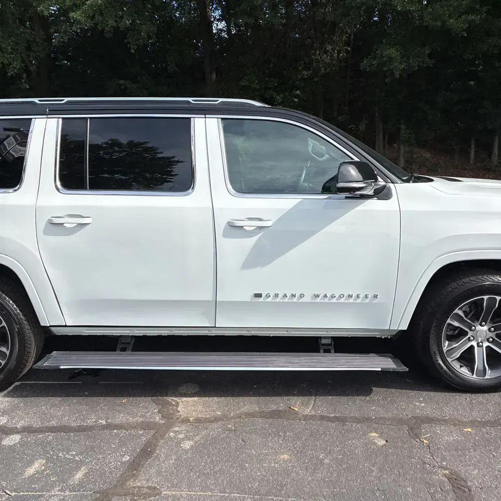 2024 Jeep Grand Wagoneer L Base