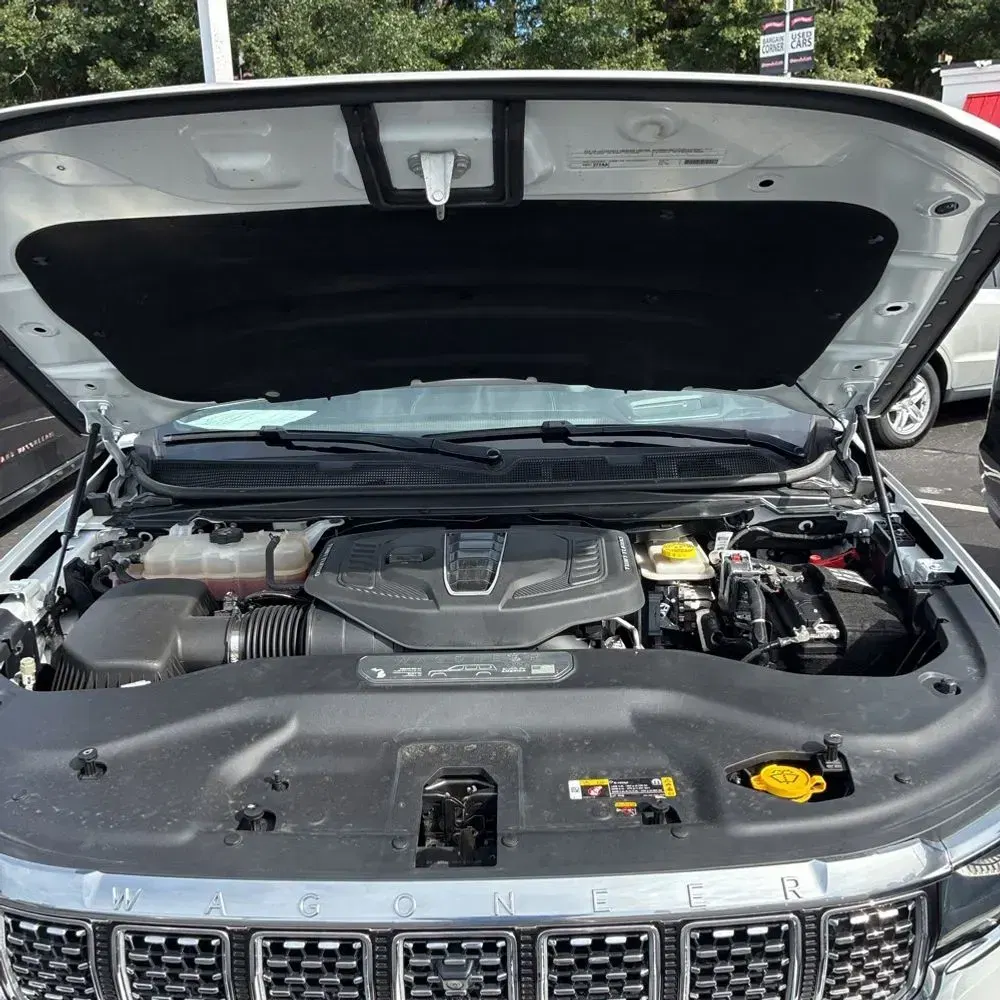 2024 Jeep Grand Wagoneer L Base
