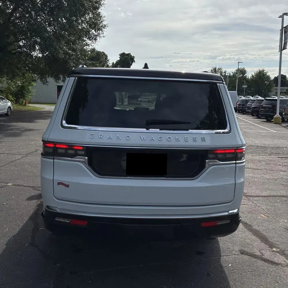 2024 Jeep Grand Wagoneer L Base