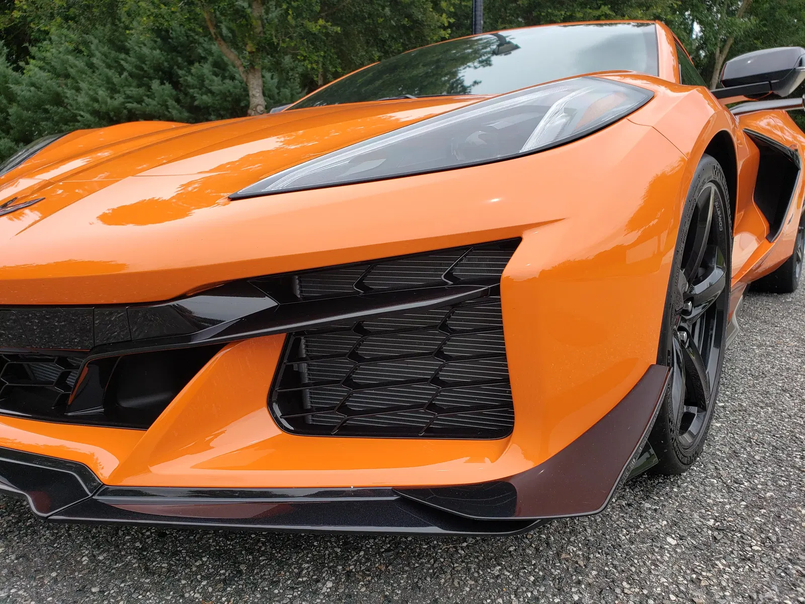 2023 Chevrolet Corvette Z06 Coupe - 670-hp LT6 V8, Z06 Ultimate Performance Package, Amplify Orange Tintcoat