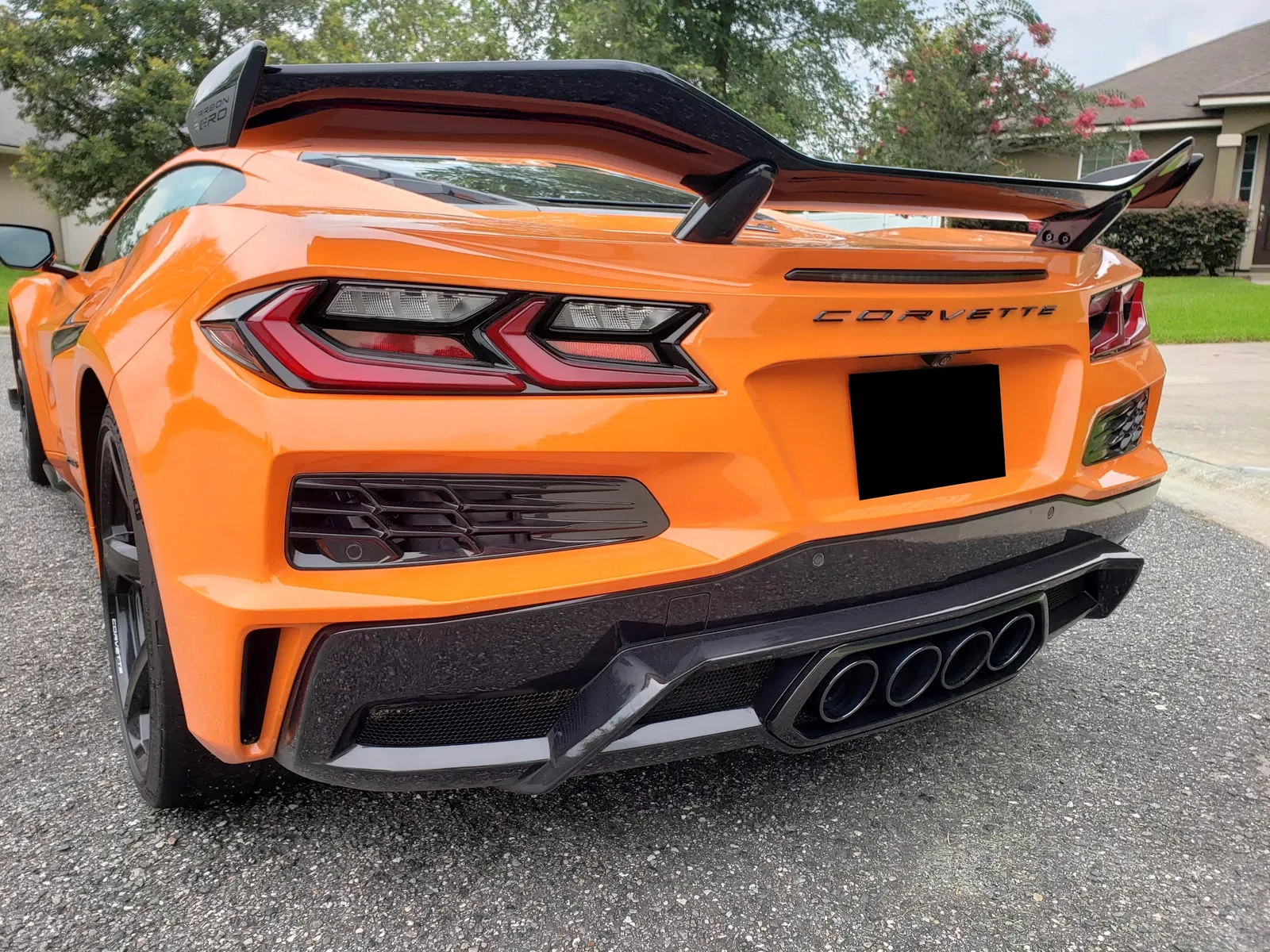 2023 Chevrolet Corvette Z06 Coupe - 670-hp LT6 V8, Z06 Ultimate Performance Package, Amplify Orange Tintcoat