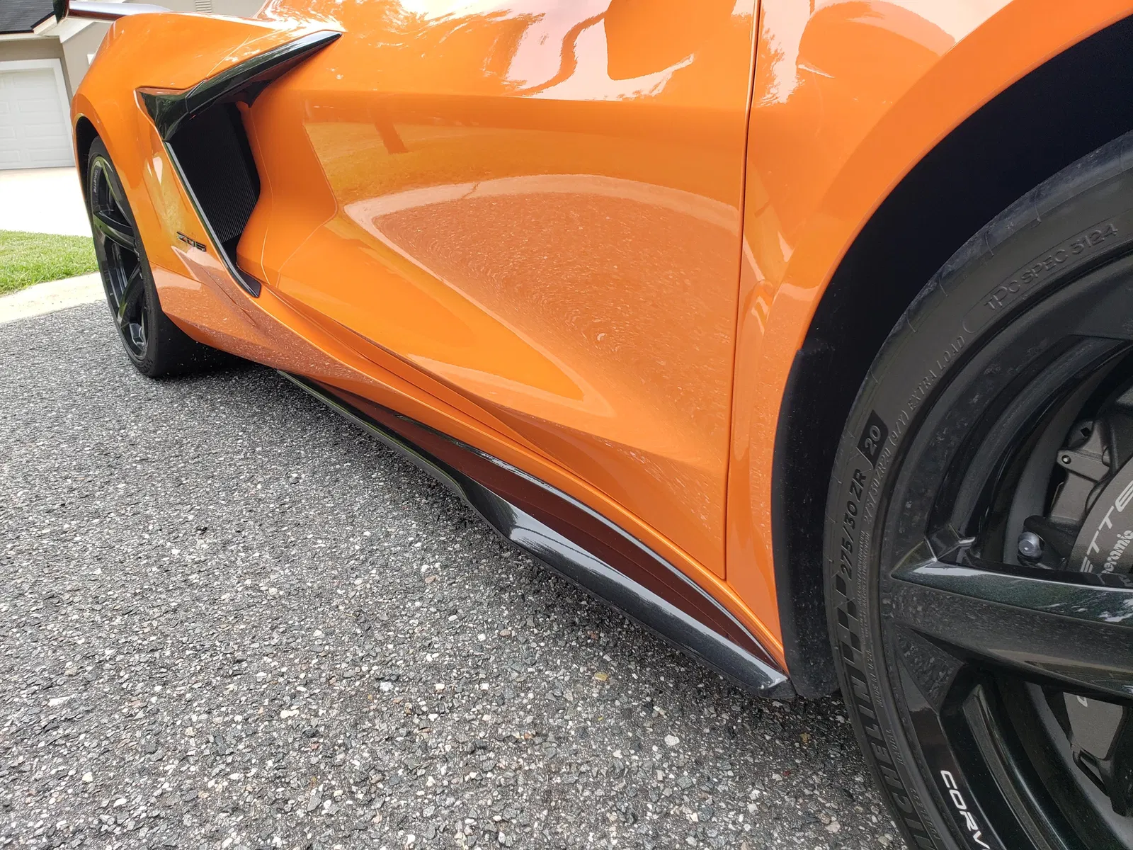 2023 Chevrolet Corvette Z06 Coupe - 670-hp LT6 V8, Z06 Ultimate Performance Package, Amplify Orange Tintcoat