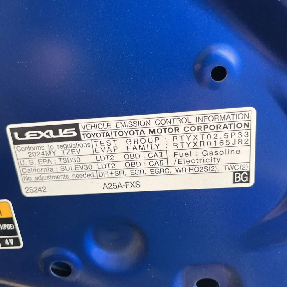 2024 Lexus NX 450h+ F SPORT Handling