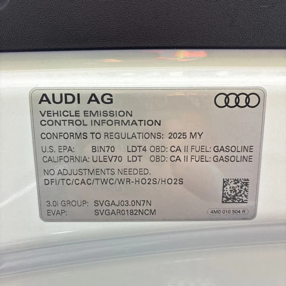 2025 Audi Q8 Premium Plus 55