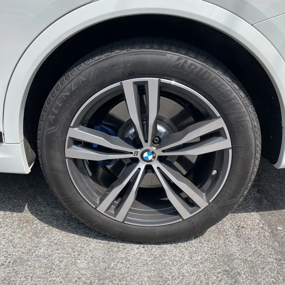 2025 BMW X7 M60i