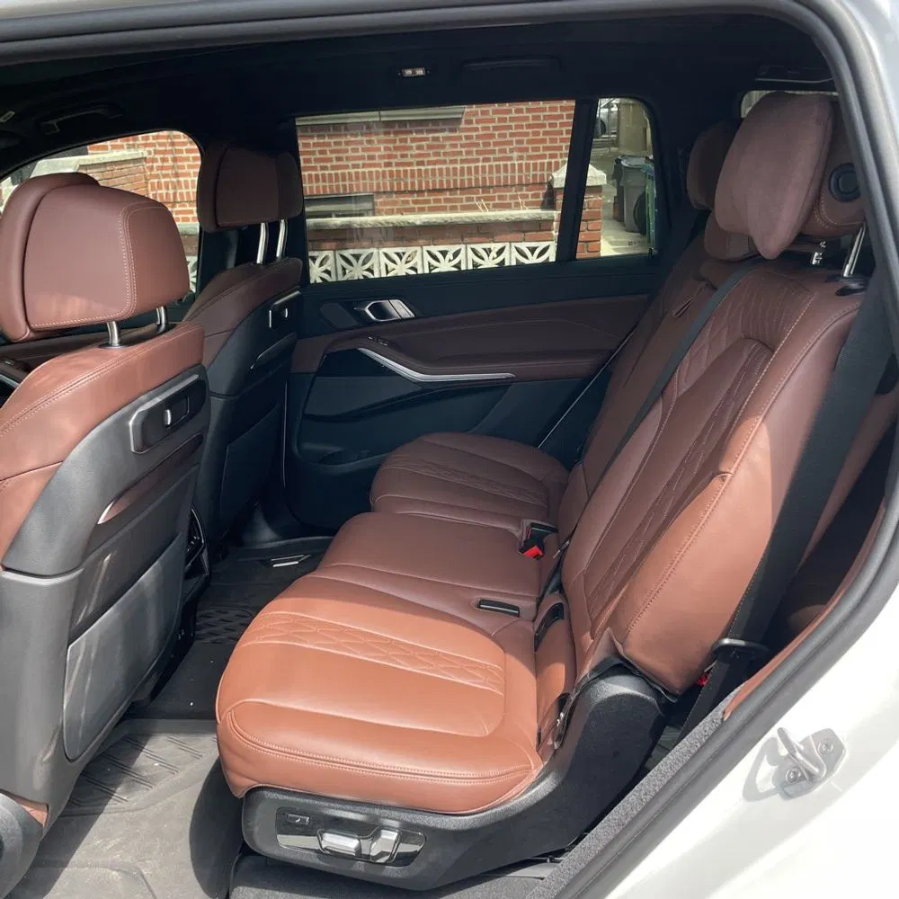 2025 BMW X7 M60i
