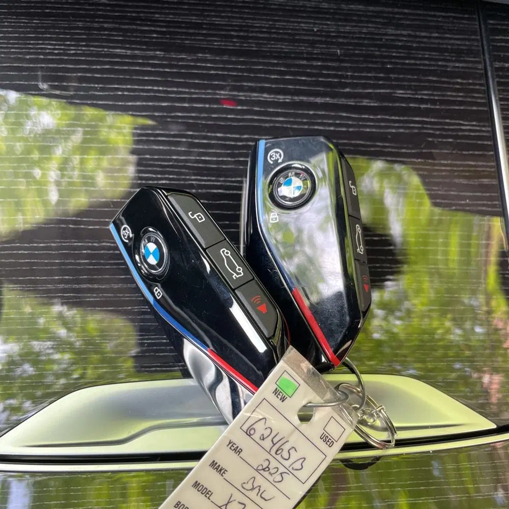 2025 BMW X7 M60i