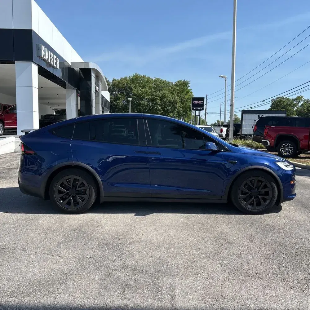 2022 Tesla Model X Plaid