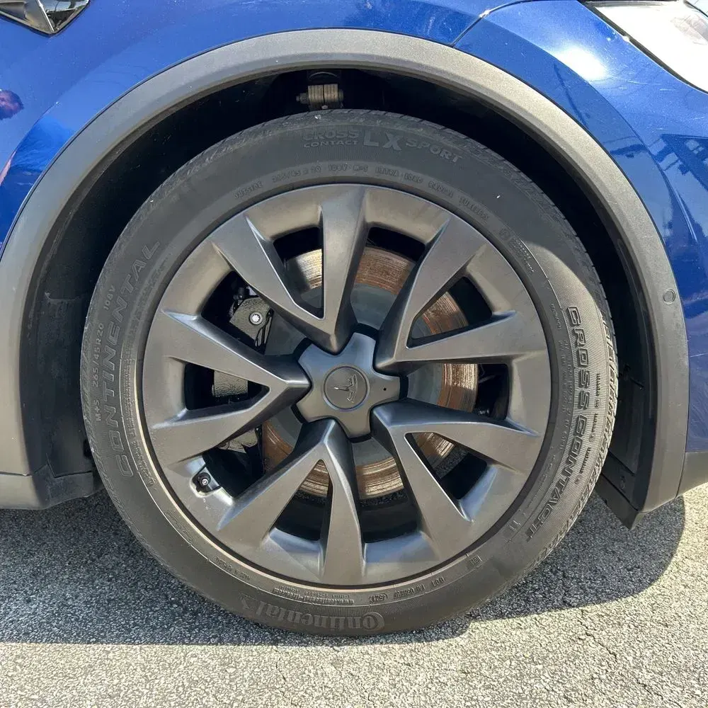 2022 Tesla Model X Plaid