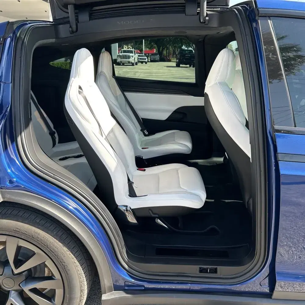 2022 Tesla Model X Plaid