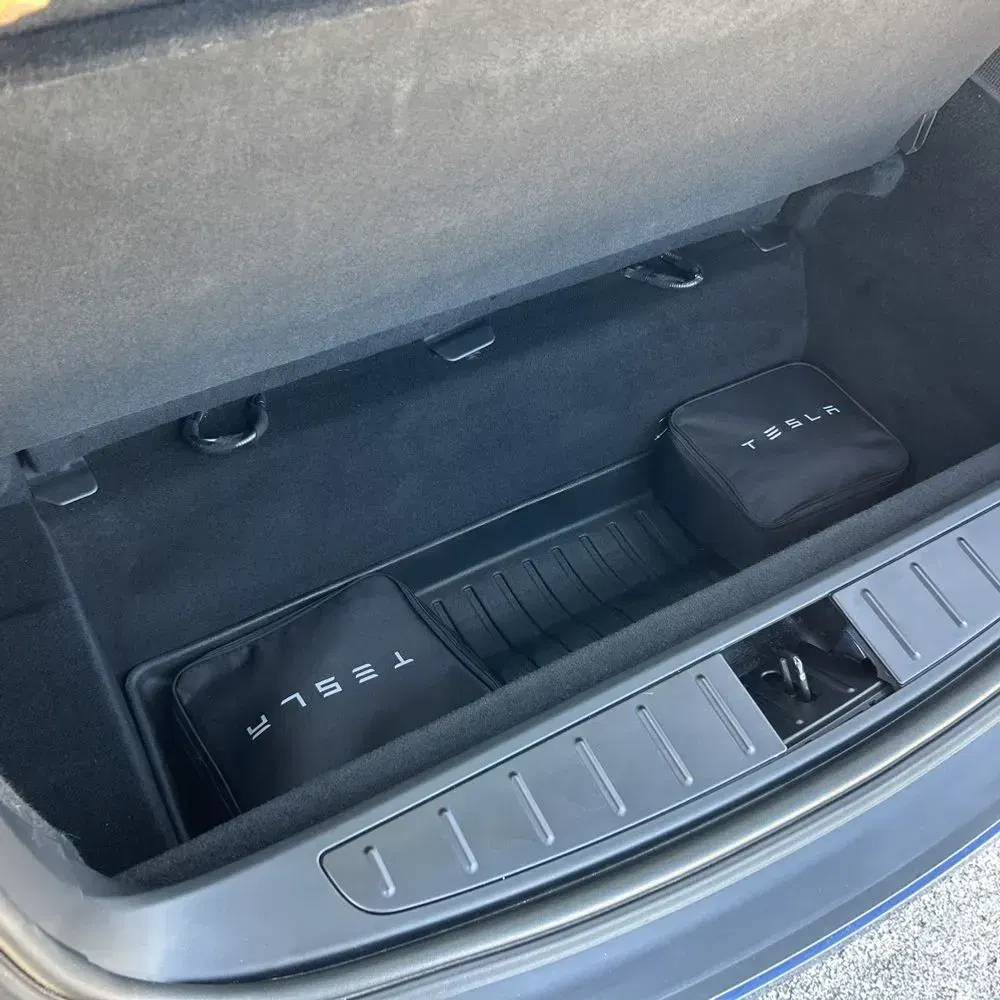 2022 Tesla Model X Plaid