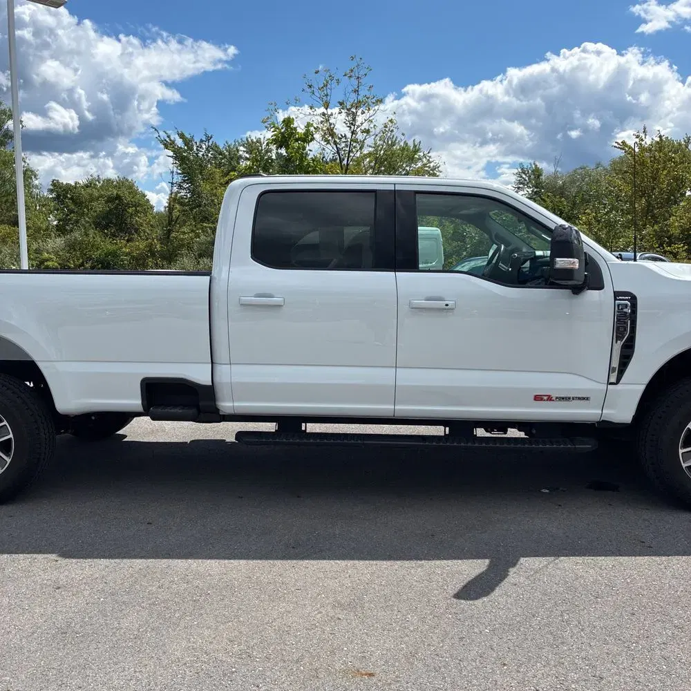 2024 Ford F350 S/D Lariat
