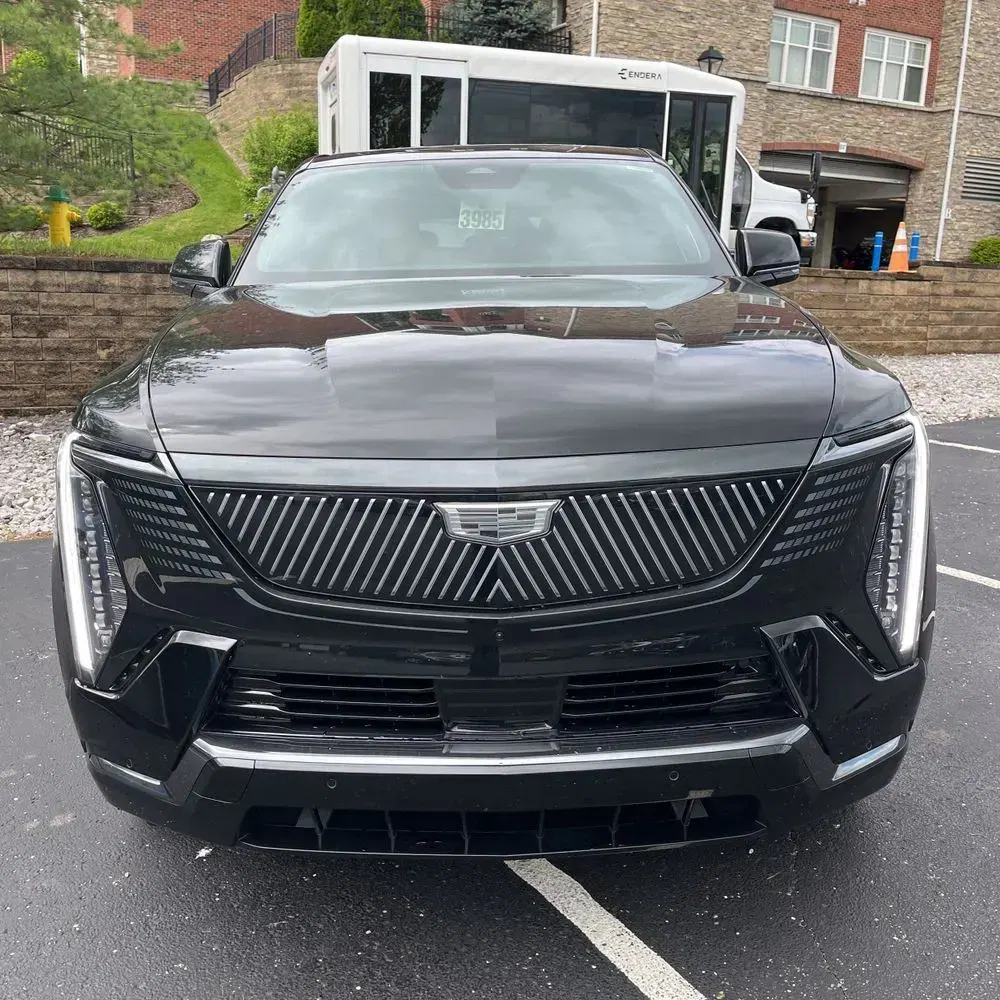 2025 Cadillac Escalade IQ Sport 2