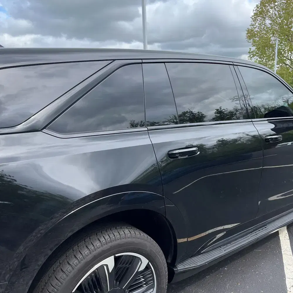 2025 Cadillac Escalade IQ Sport 2