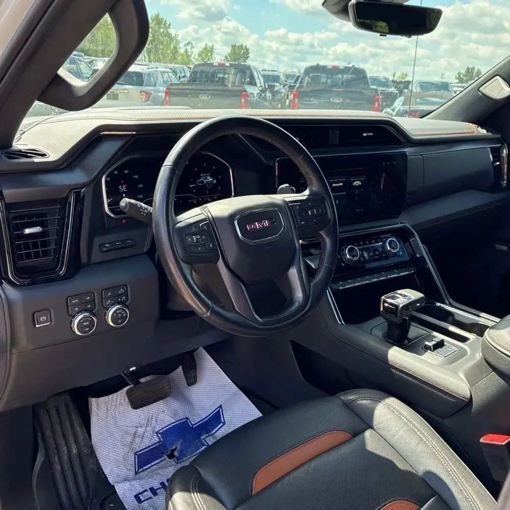 2023 GMC Sierra 1500 AT4