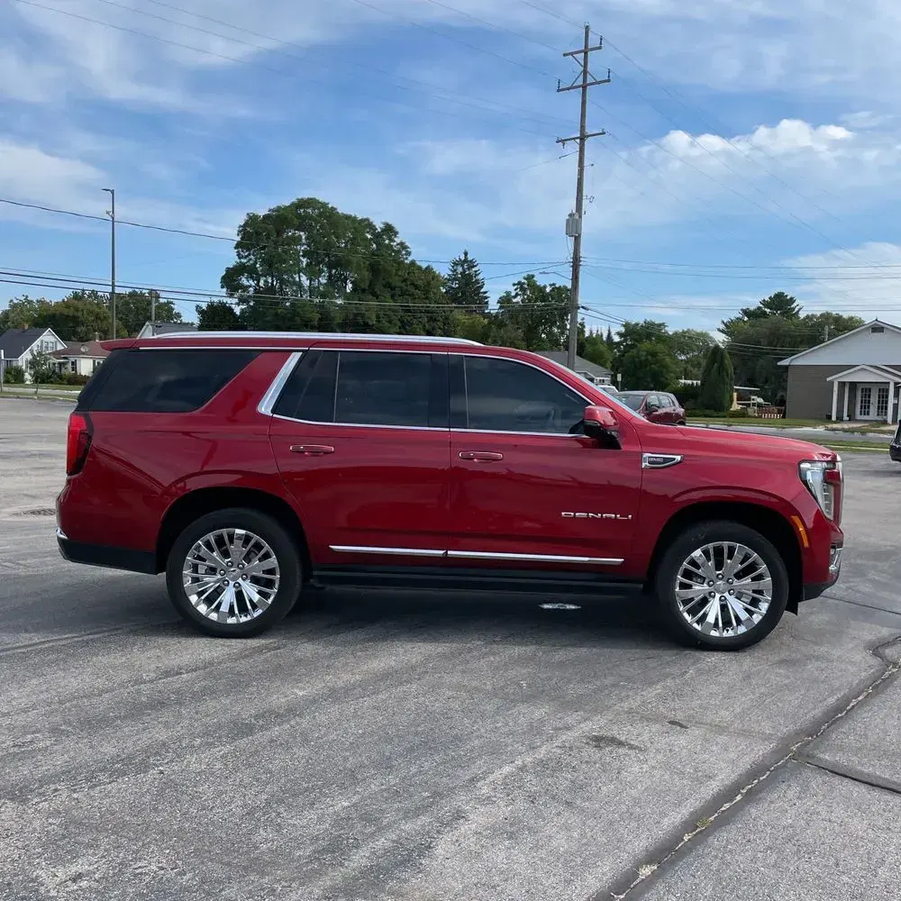 2025 GMC Yukon Denali