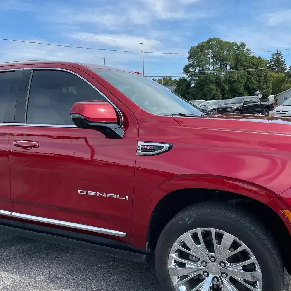 2025 GMC Yukon Denali