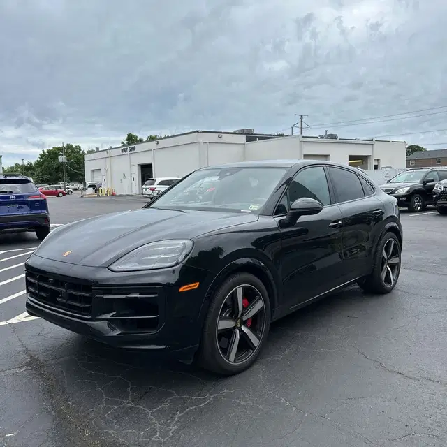 2024 Porsche Cayenne S Coupe